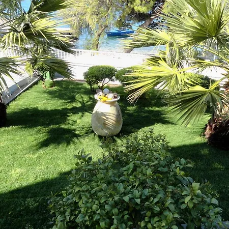 Apartment Apartments By The Sea Brodarica, Sibenik - 4195 Brodarica (Sibenik-Knin)