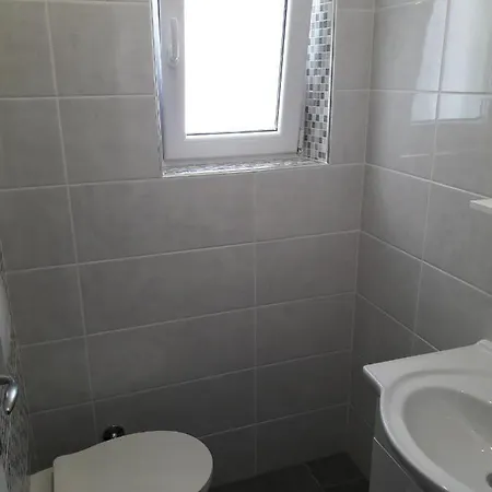 Apartment Apartments By The Sea Brodarica, Sibenik - 4195 *