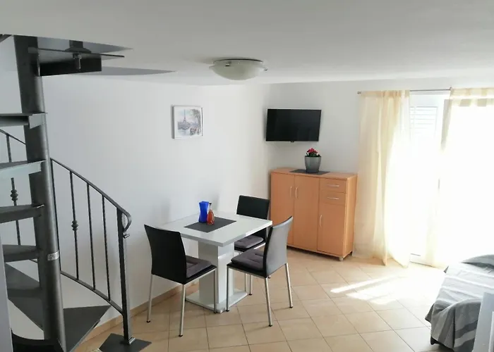 Apartment Apartments By The Sea Brodarica, Sibenik - 4195 Brodarica (Sibenik-Knin)