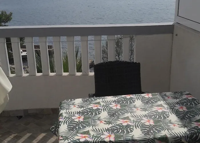 Apartments By The Sea Brodarica, Sibenik - 4195 Apartment Brodarica (Sibenik-Knin)